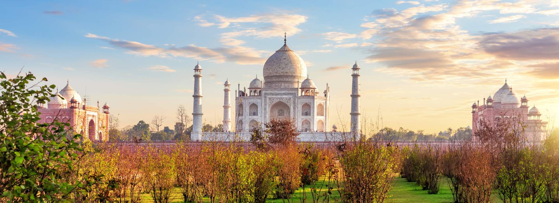 Taj Mahal Sunrise Tour from Delhi